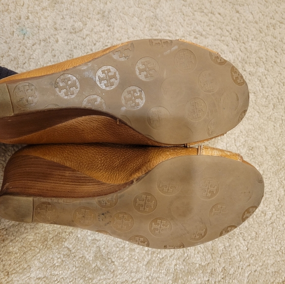 Tory Burch Leather Wedge Heels (FAIR CONDITION!) - Picture 12 of 12
